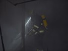 Požár v areálu tržnice ve Svatém Kříži u Chebu (6.11.2017)