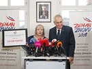 Prezident Milo Zeman a jeho manelka Ivana vystoupili na tiskové konferenci k...