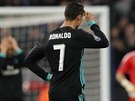 CO SE TO DJE? Cristiano Ronaldo se drbe na ele, nechápal, e Real Madrid...