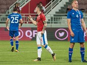 Český záložník Jan Sýkora se raduje z gólu v přípravném utkání proti Islandu na...
