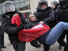 Protest opozin skupiny Jin Rusko v Petrohradu (6.listopadu 2017)