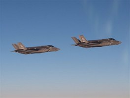 Trojice novch letoun F-35 norskch vzdunch sil