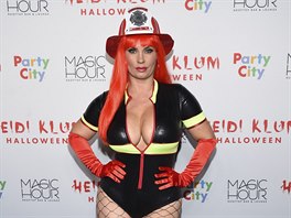 Coco Austinová jako sexy hasička