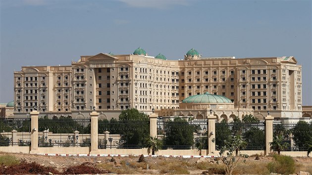 Hotel Ritz-Carlton v Rijádu, kde jsou zadržování lidé zatčení během protikorupčních razií.