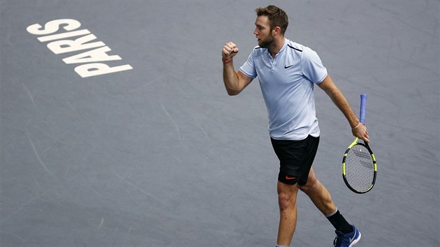 Jack Sock a jeho radost bhem finle turnaje v Pai.