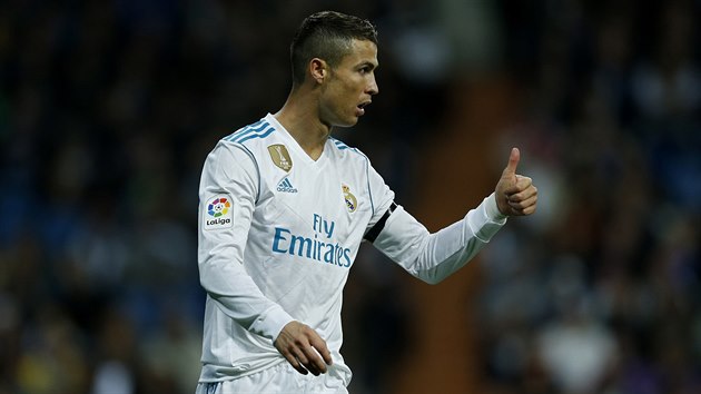 DOBE TY. Cristiano Ronaldo z Realu Madrid bhem duelu s Las Palmas.