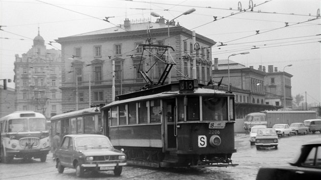 Ndra Praha-Tnov v kvtnu 1974