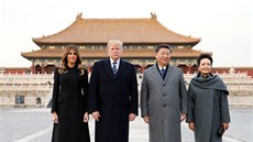 Prezidentské páry ze Spojených států a Číny v Zakázaném městě (8. listopadu...