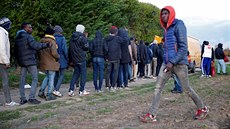 Súdántí uprchlíci ve francouzském mst Ouistreham (30. íjna 2017)
