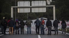 Demonstranti zablokovali nkteré silnice na severovýchod panlska, ochromeny...