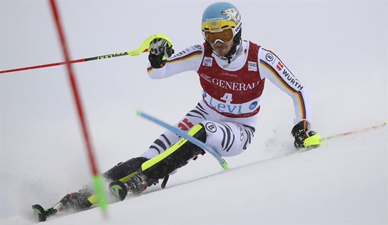 Felix Neureuther ve slalomu v Levi.