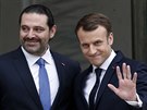 Francouzský prezident Emmanuel Macron (vpravo) se v Paíi seel s libanonským...
