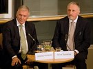 Vratislav Kulhánek a Mirek Topolánek v debatě kandidátů na Hrad v Liberci