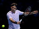 BEKHEND. Roger Federer v semifinále Turnaje mistr v Londýn.