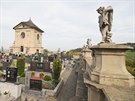 Barokn� sochy na h�bitov� ve St��lk�ch na Krom���sku.