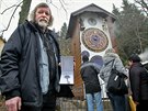 Autor umavského orloje Zdenk Landa dostal symbolický klí od vesnice Hojsova...