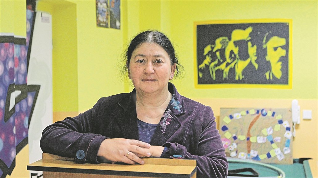 Ruth �ormová nejprve zalo�ila st�edisko Diakonie Rolni�ka v Sob�slavi....