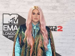 Zpěvačka Kesha na udílení evropských hudebních cen MTV (Londýn, 12. listopadu...