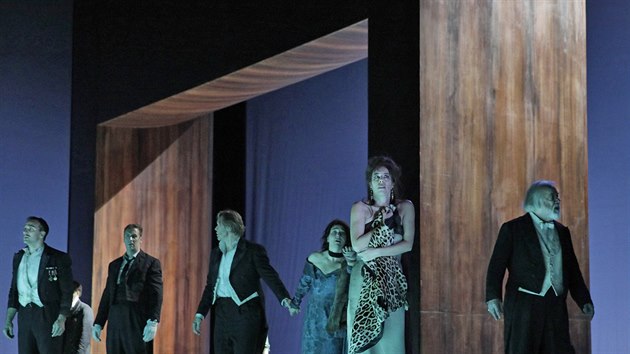 Scna z opery Thomase Adèse Andl zkzy, kterou uvedla Metropolitn opera.