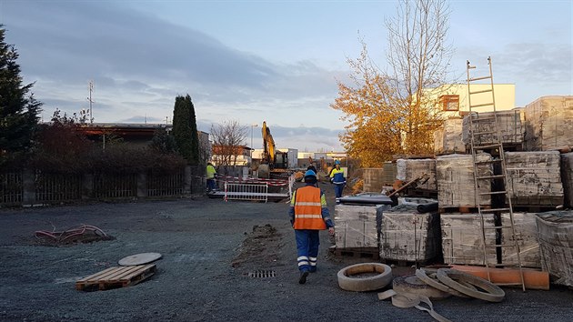 Kvli niku plynu z pokozenho potrub evakuovali zchrani v ervenm Hrdku 35 lid.