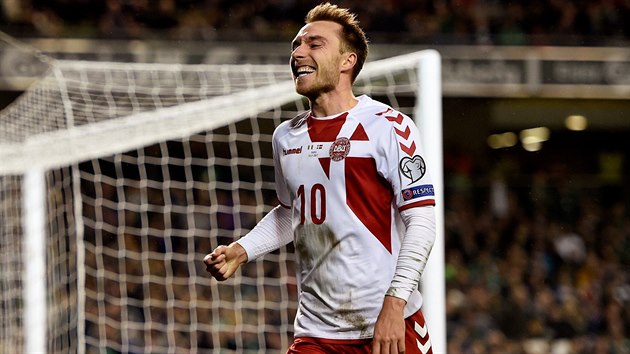 Dnsk fotbalista Christian Eriksen se raduje z jednoho ze svch t gl, ktermi nasmroval svj tm na MS.