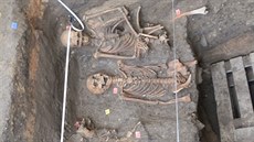 Stovky koster objevili archeologové v kutnohorské kostnici.