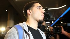 LiAngelo Ball, basketbalista UCLA, elí médiím po pistání na losangeleském...