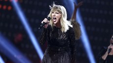 Taylor Swiftová v únoru 2017 na koncertu v americkém Houstonu