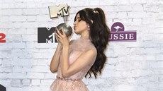 Zpvaka Camila Cabello na udílení evropských hudebních cen MTV (Londýn, 12....