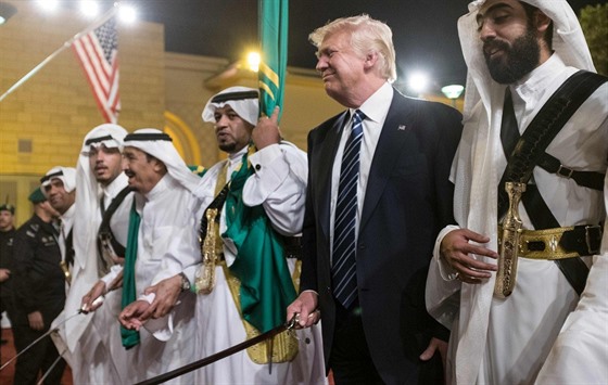 Pivítání Donalda Trumpa v Rijádu (20. kvtna 2017)