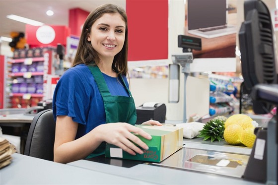 Nejvtí zájem o brigádníky mají na Vánoce obchodní etzce a e-shopy. Ilustraní snímek