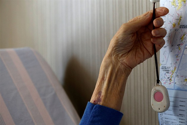 Potřebují klid, ne píchat injekce. Nemocniční tým umožní lidem dožít doma