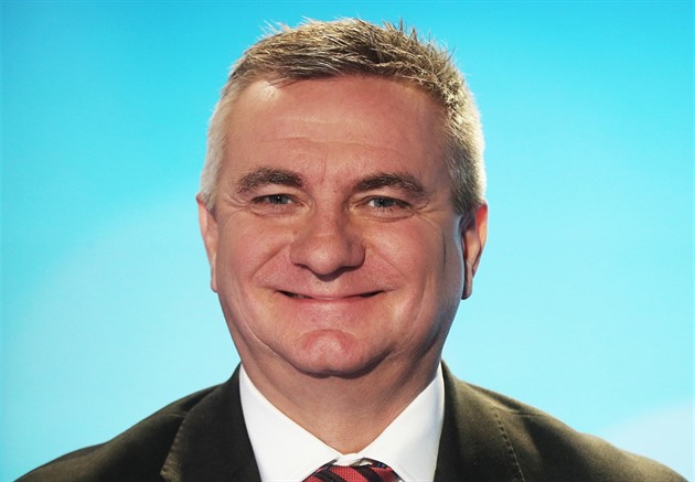 Exkancléři Mynářovi vozili za peníze Hradu papoušky z Belgie. V pořádku, hájí se