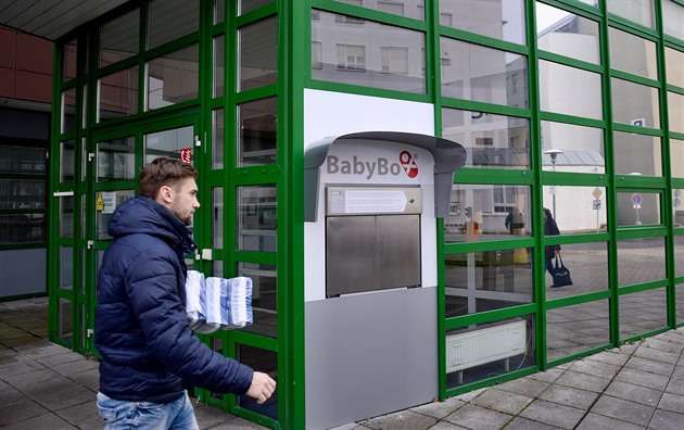 Babybox nové generace v ústecké Masarykov nemocnici.