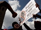 Obyvatelé Harare demonstrují za odvolání Roberta Mugabeho (21. listopadu 2017)