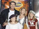 David Hasselhoff s manelkou a dcerami Taylor Ann a Haley (vlevo)