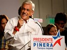 Sebastián Piera se raduje z vítzství v prvním kole prezidentských voleb v...