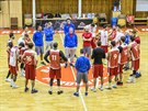 etí basketbalisté na tréninku ped kvalifikací o mistrovství svta