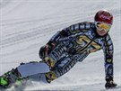 Ester Ledecká v akci na snowboardu