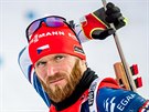 Michal lesingr pi nástelu ped sprintem dvojic v Östersundu