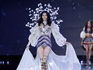 Modelka Ming Xi na pehlídce Victoria's Secret (anghaj, 20. listopadu 2017)