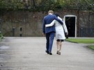 Princ Harry a Meghan Markle po vystoupení ped novinái (Londýn, 27. listopadu...