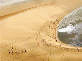 Bílá duna - turistická atrakce u Dakhly, Západní Sahara
