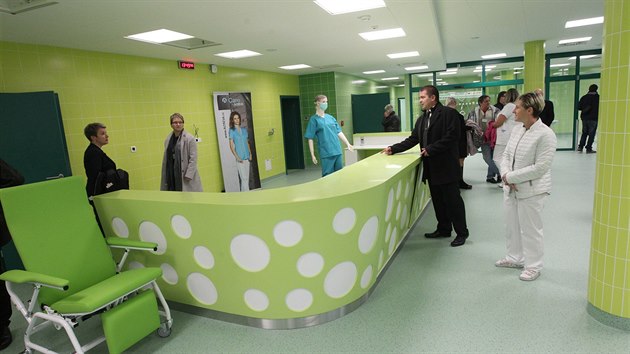 V úterý 21. listopadu byl slavnostně otevřen nový pavilon třebíčské nemocnice. Jeho vybudování přišlo na půl miliardy.