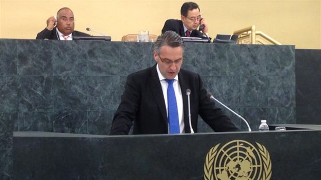 Lubomr Metnar pi vystoupen na shromdn OSN.