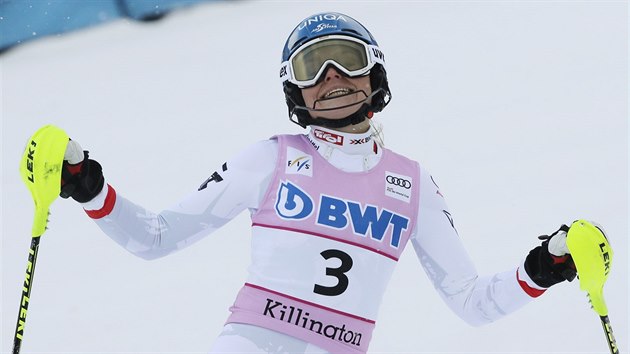 Bernadette Schildov v cli slalomu v Killingtonu