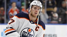 Kapitán Edmonton Oilers Connor McDavid v posledních dvou týdnech kvli nemoci...
