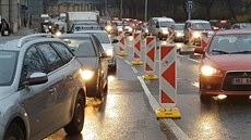 Další opravy v Brně, řidiči v centru stojí v kolonách