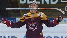 T�iadvacetiletý hokejový úto�ník Ale� Jergl za t�i sezony v dresu jihlavské...