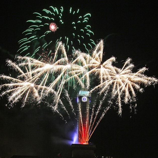 V kraji začal platit zákaz pyrotechniky, odpalovačům napoví interaktivní mapa